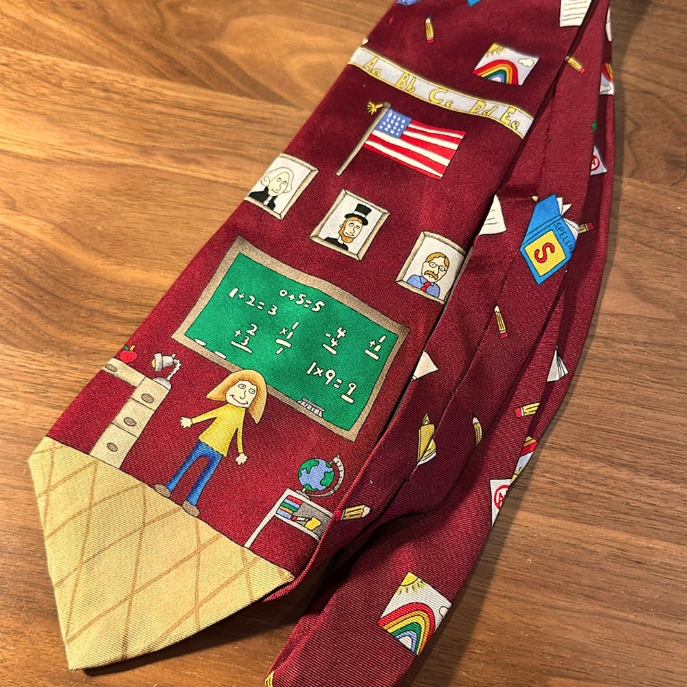 Save The Children “My Favorite Teacher” tie great educator gift!👩🏻‍🏫👨🏾‍🏫